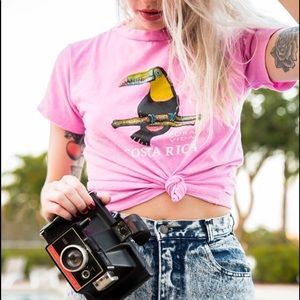 Vintage Tops - SALE✨VINTAGE COSTA RICA TEE Vintage Tops - SALE✨VINTAGE COSTA RICA TEE